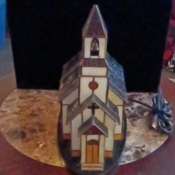 Vintage Tiffany Style Stained Glass Light Up Church - Picture 2 of 14